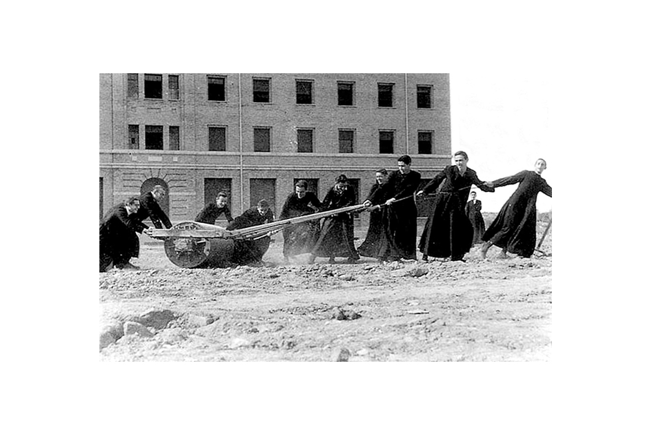 Seminario Moncada colegio CEU Orts-Trullenque arquitectos