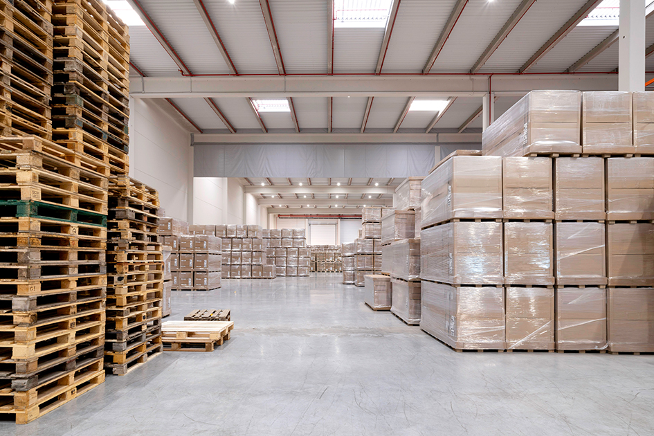 Nave logística oficinas Nederval Ribarroja Orts-Trullenque arquitectos