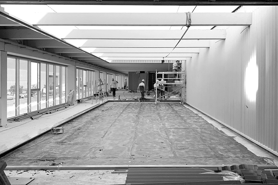 Nave logística oficinas Nederval Ribarroja Orts-Trullenque arquitectos